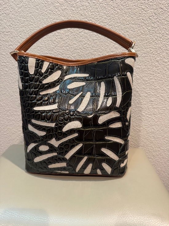 Brahmin Handbags - Beautiful Brahmin Bag